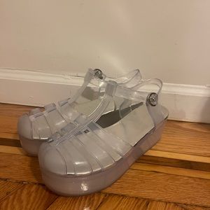 Platform jelly sandals